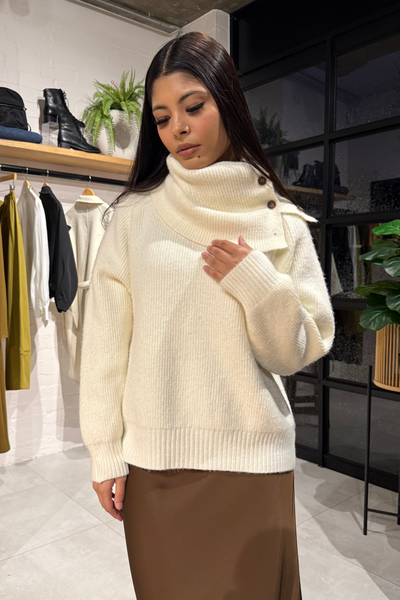 Ivory knit with button snood