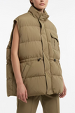 Beige sleeveless puffer