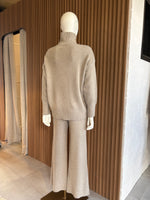 Stone knitwear set