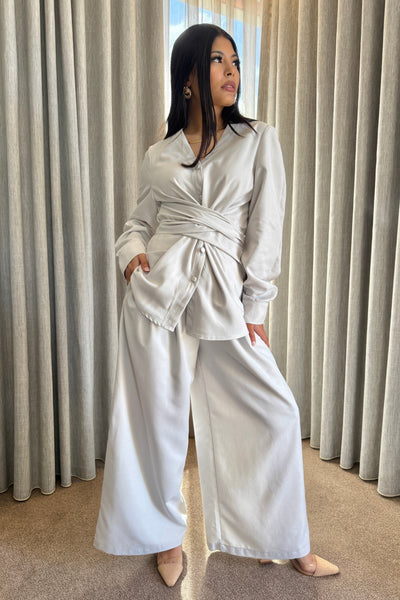 Ivory front tie top and pant