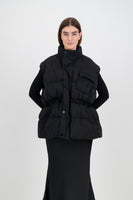 Lindy sleeveless puffer - black