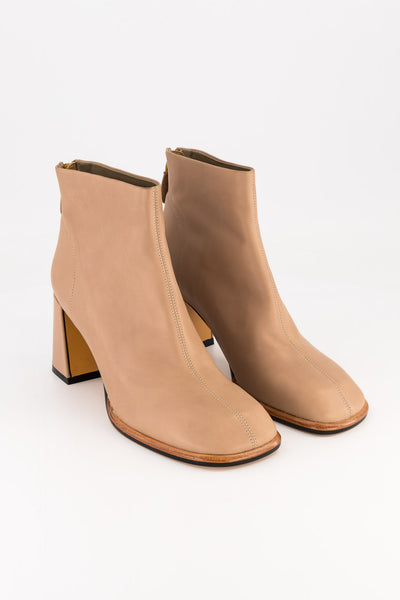 Block heel boot - nude