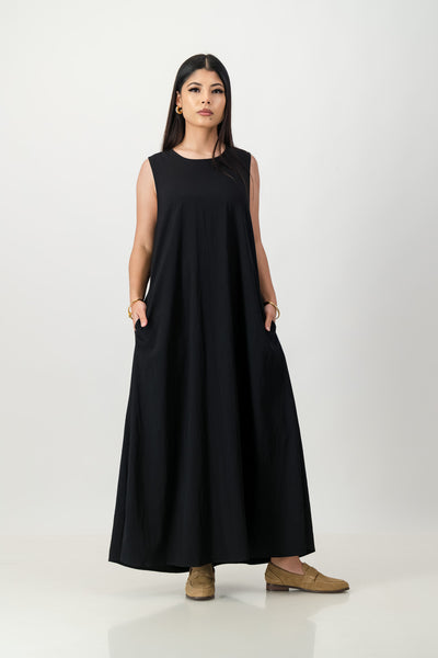 Liquorice key hole back dress