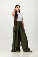 Pleated puddle pant