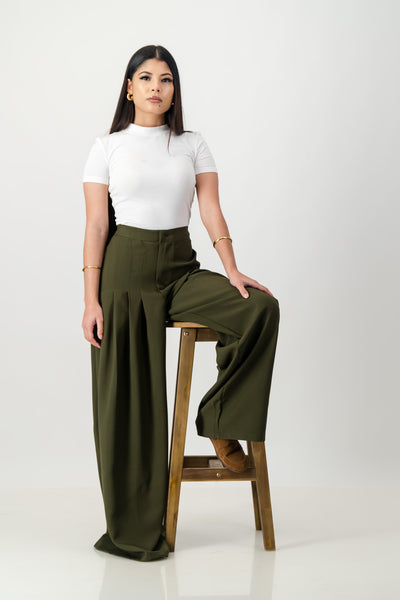 Pleated puddle pant